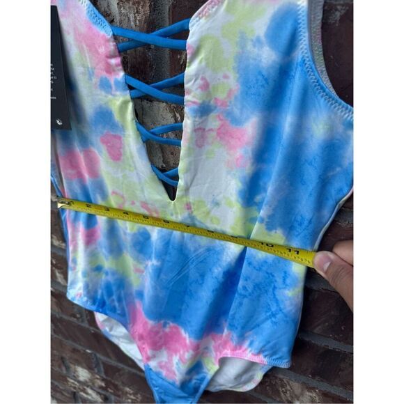 Chaser one piece swimwear size medium multi colored blue, green and pink, no fla - Picture 11 of 12